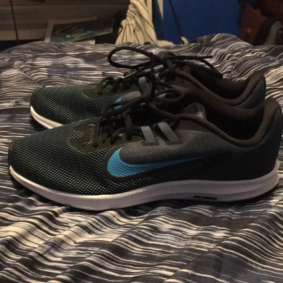 Nike Downshifter Size 9.5 US. - Picture 2 of 7